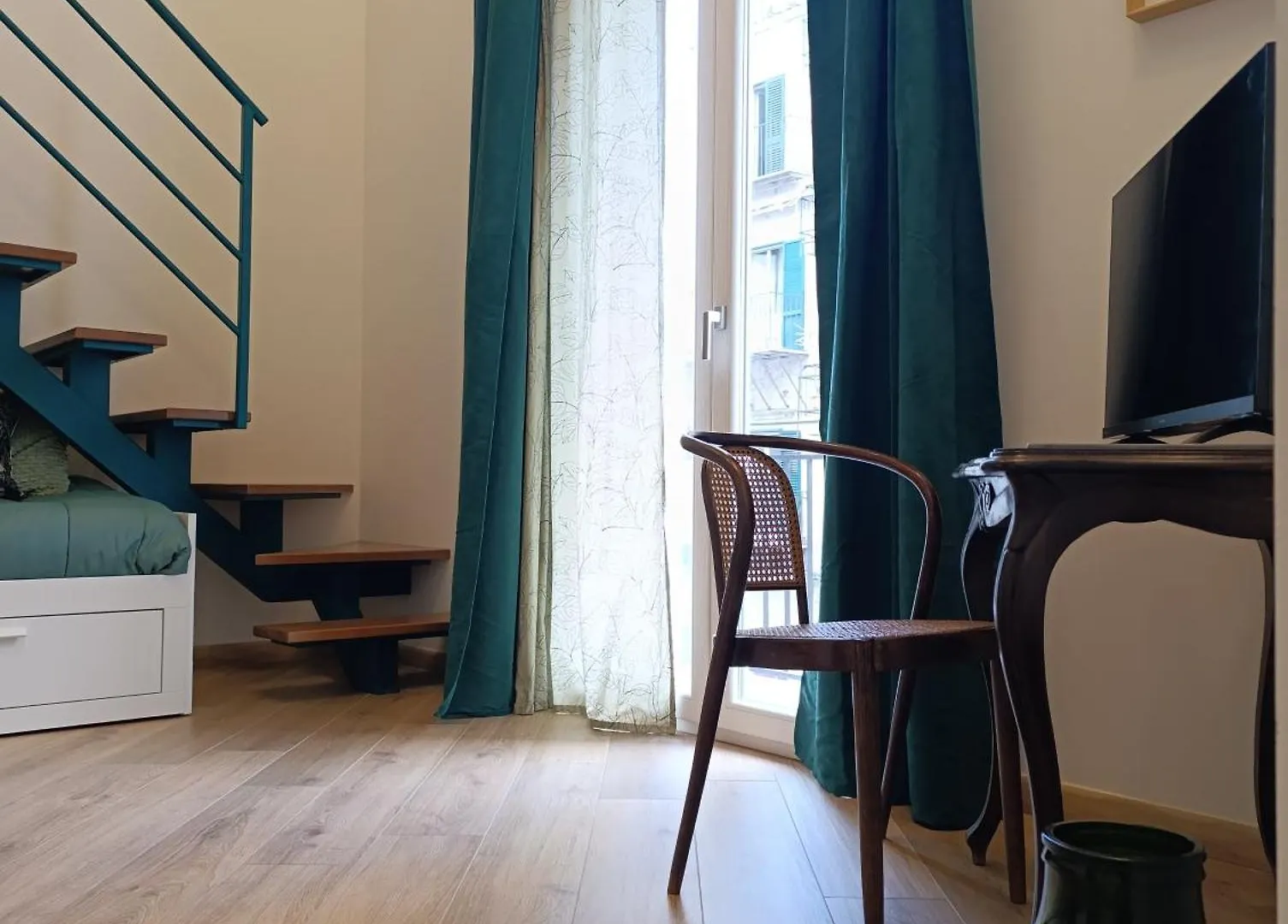 Liberty Green House Palermo Apartment